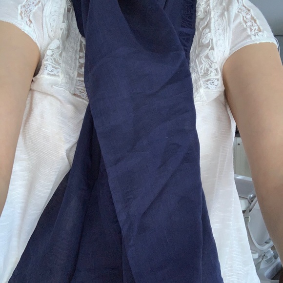 Emporio Armani scarf-stole - Picture 6 of 9